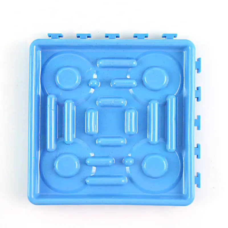 Peanut Lick Pad Slow Feeder Dog Licking Mat with Suction